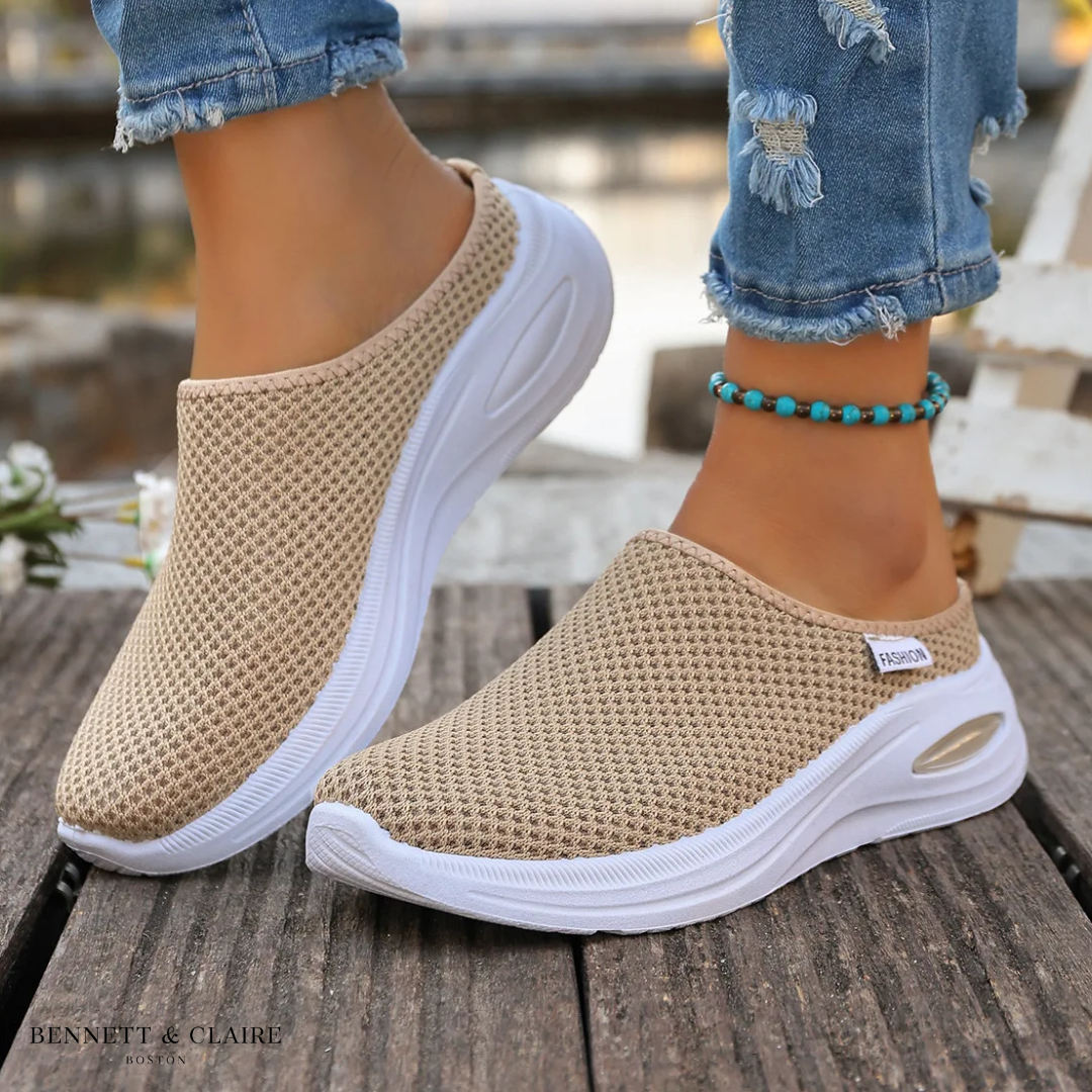 Beige / 11 US (41 EU)