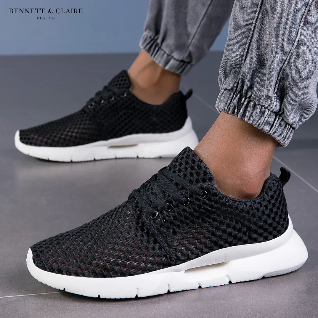 Black / 14 US (47 EU)