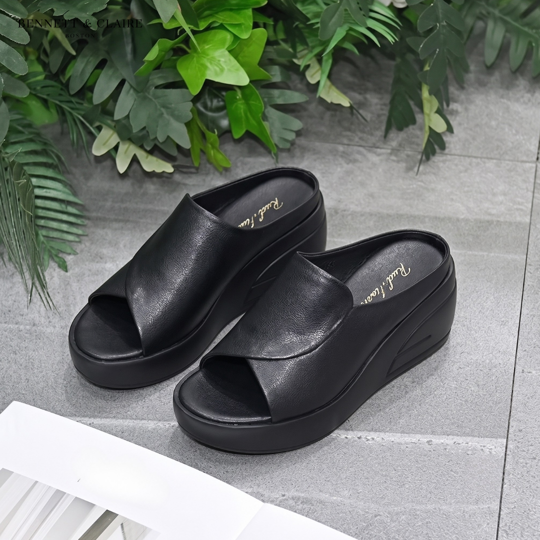 Pamela™ Lightweight Walking Sandals