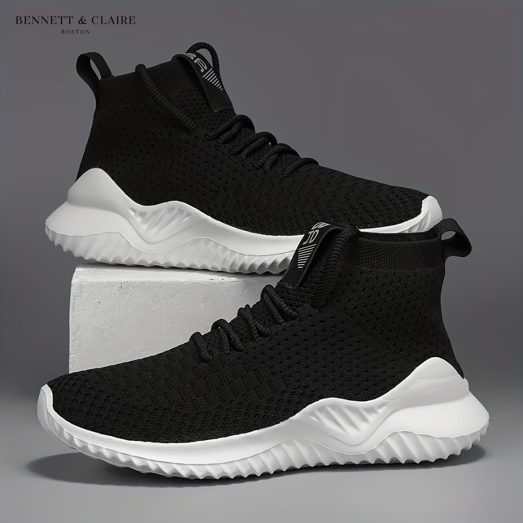 Black / 15 US (48 EU)