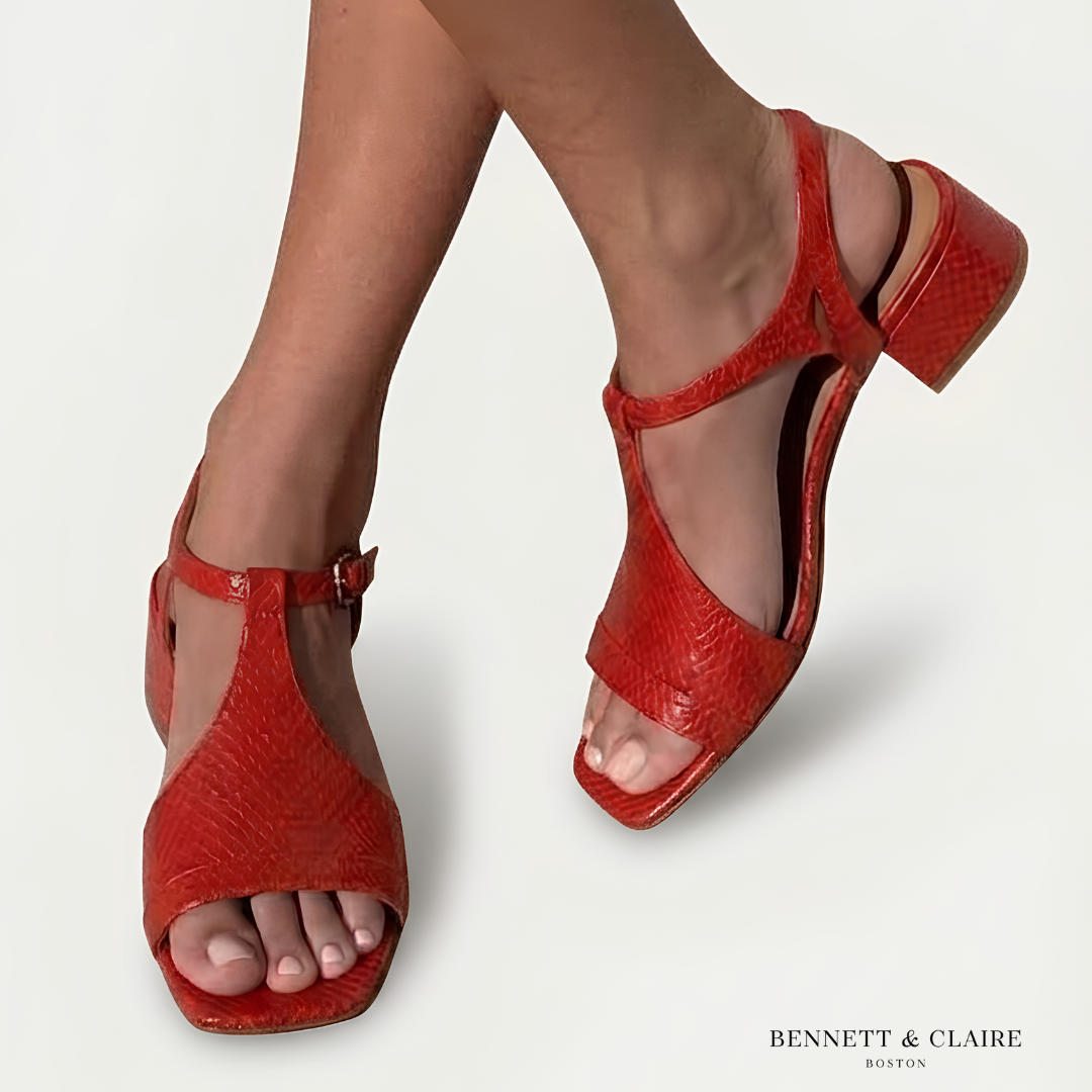 Red / 13 US (43 EU)
