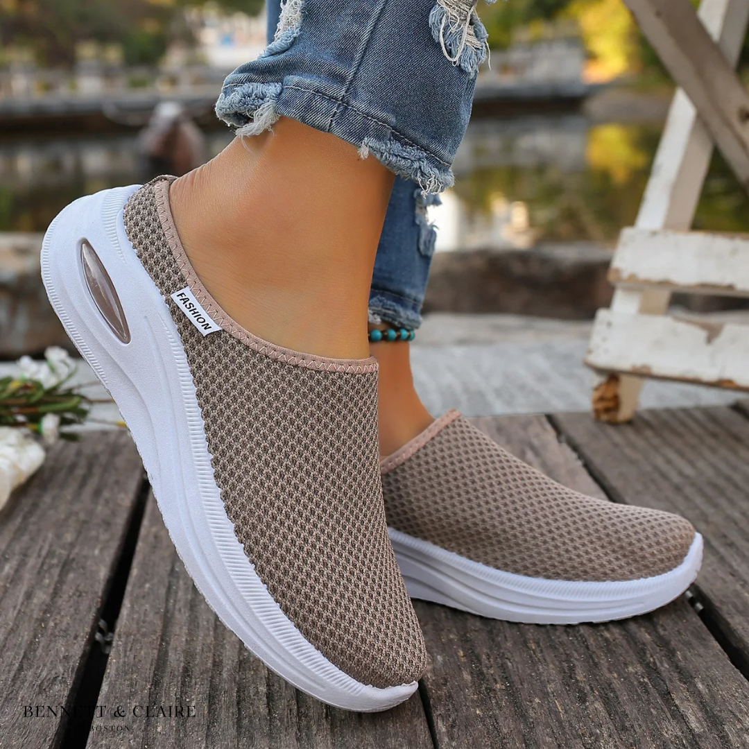 Khaki / 11 US (41 EU)
