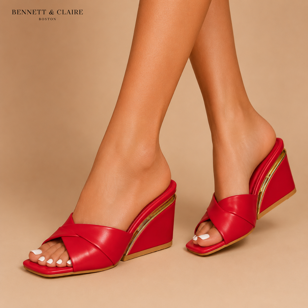 Red / 11 US (41 EU)