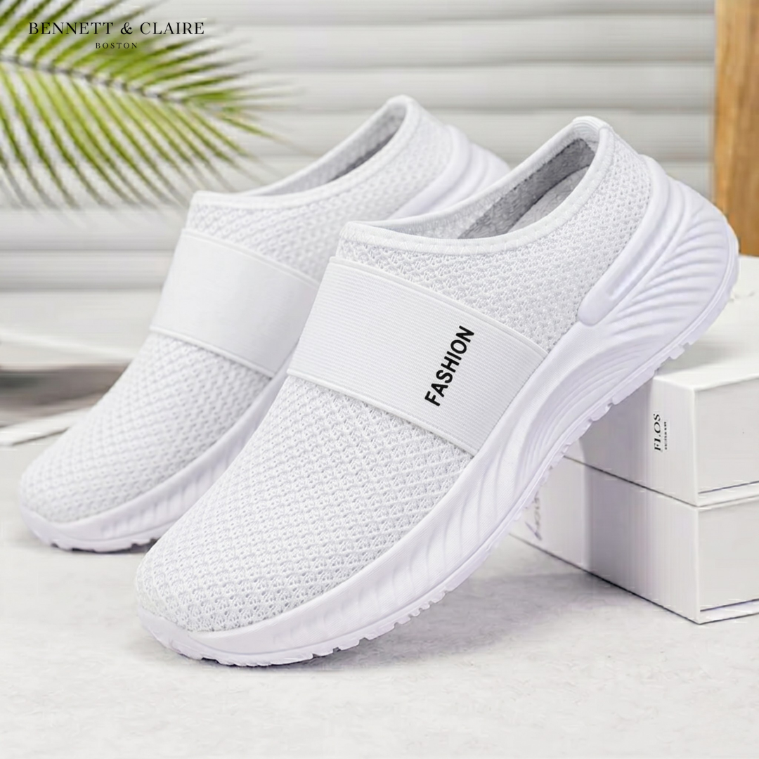 White / 13 US (43 EU)