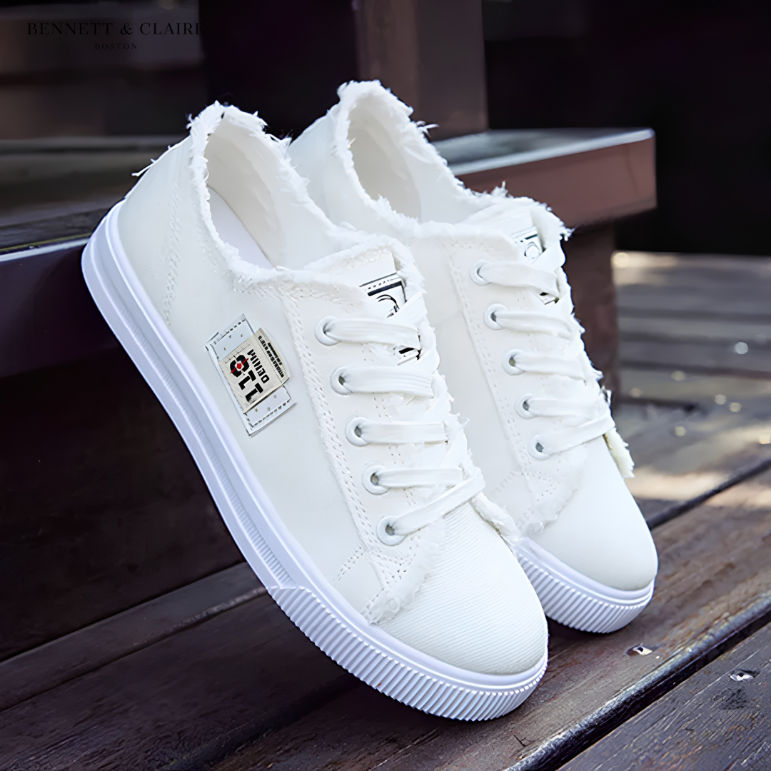 White / 13 US (43 EU)