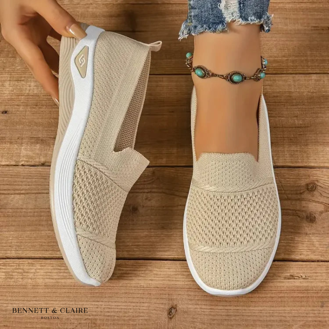 Beige / 11 US (41 EU)