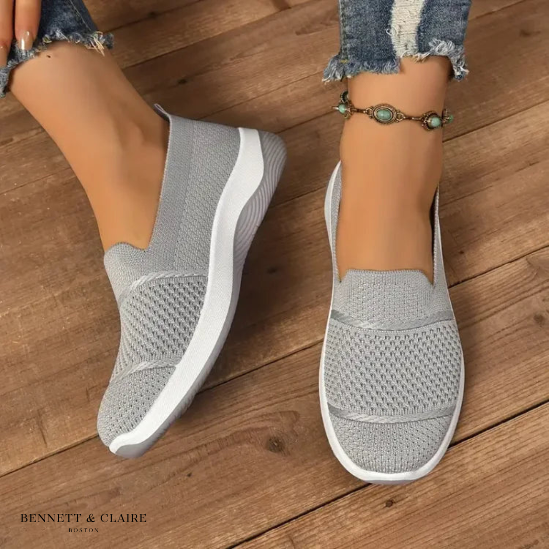 Gray / 11 US (41 EU)