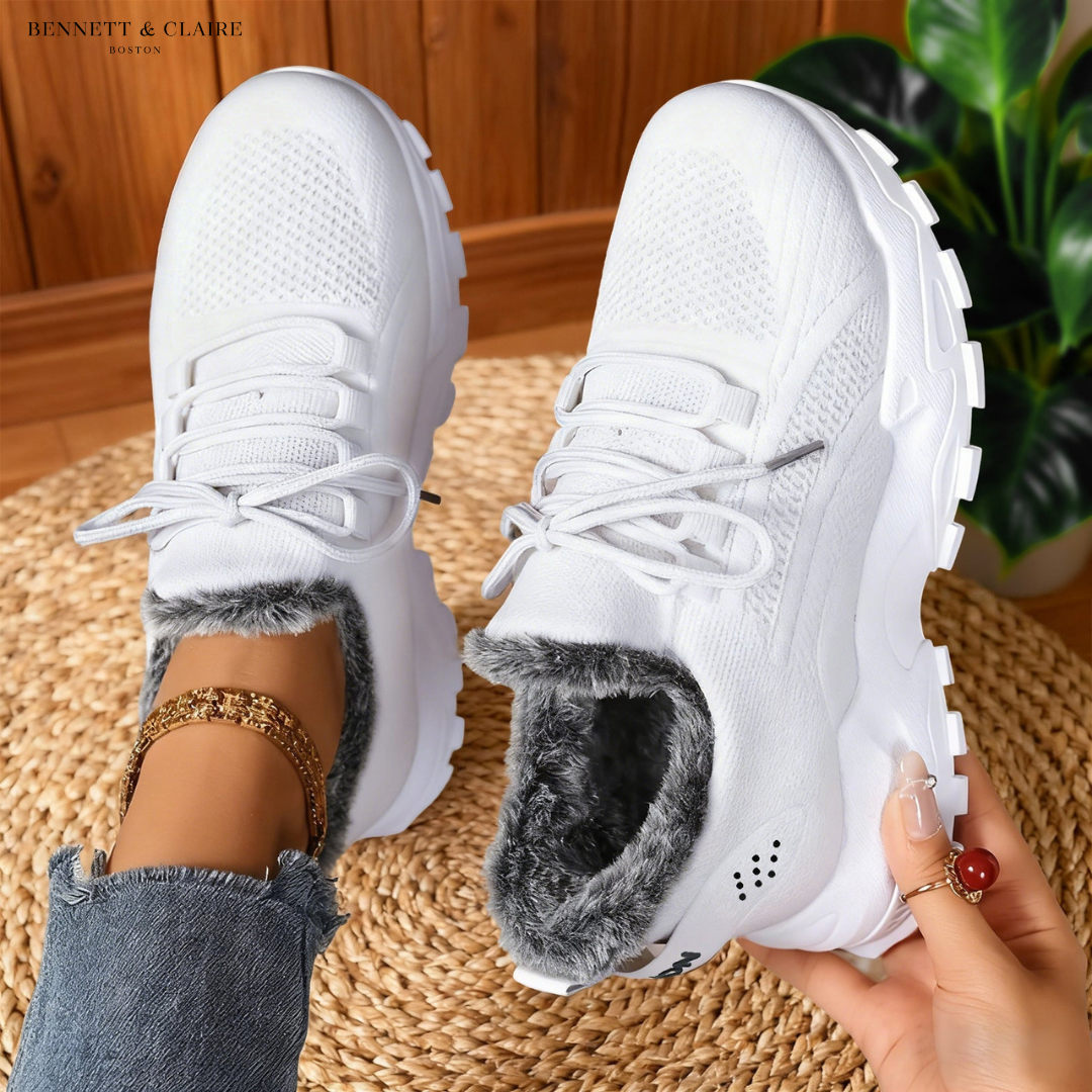 White / 13 US (43 EU)